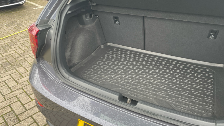 Volkswagen Polo 1.0 TSI Life 5dr DSG Petrol Hatchback